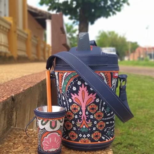 LUK TERMOLAR ESTAMPADO FLORAL AZUL MARINO